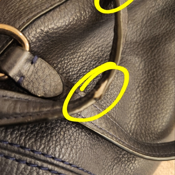 Coach Satchel - Picture 8 of 9